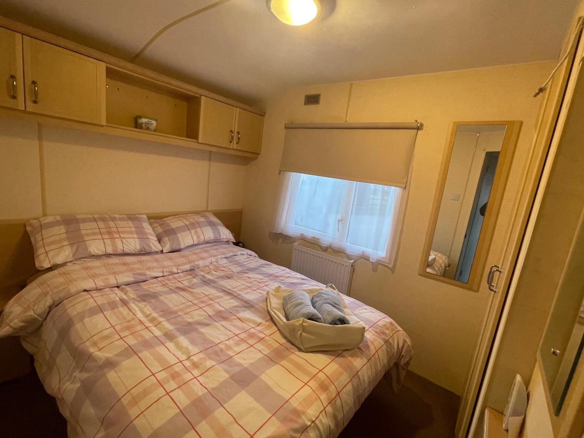 N28 Chill Place Minimum Of 2 Nights At At All Times Please Be Aware Passes Must Be Purchased From Reception Seperately Costs Dependant On Stay Tunstall  エクステリア 写真
